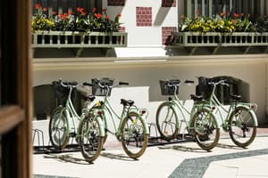 thumbnail: Bicycling