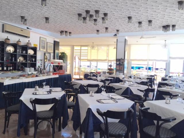 Restaurant-cafeteria