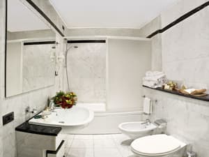 thumbnail: Bathroom