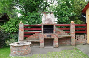 thumbnail: BBQ/picnic area