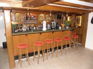 thumbnail: General view