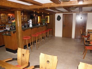 thumbnail: General view