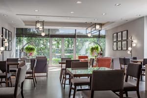 thumbnail: Lobby lounge