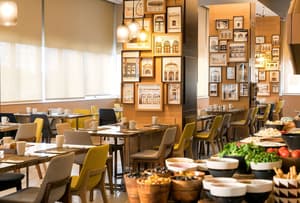 thumbnail: Restaurant