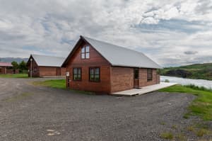 thumbnail: Exterior