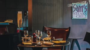 thumbnail: Restaurant