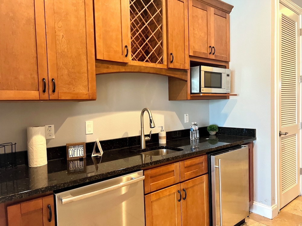 Private kitchenette