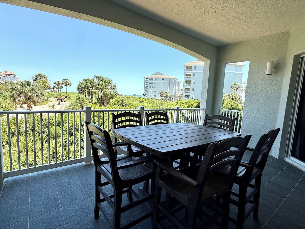 Beach/ocean view