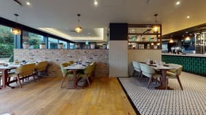 thumbnail: Restaurant