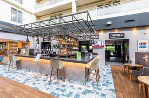 thumbnail: Bar (on property)