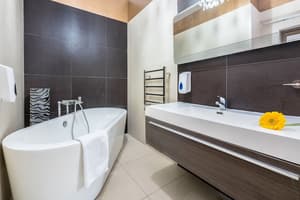 thumbnail: Bathroom