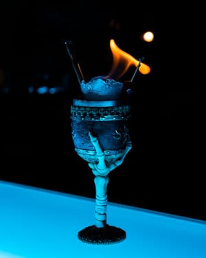 thumbnail: Bar (on property)