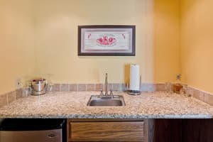 thumbnail: Private kitchenette