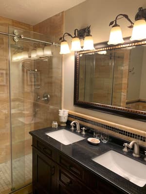 thumbnail: Bathroom