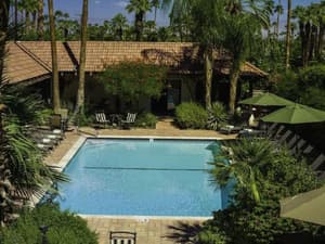 thumbnail: Pool