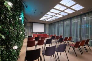 thumbnail: Business center