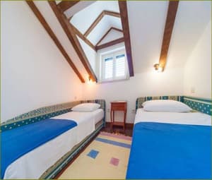 thumbnail: Room amenity
