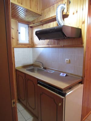 thumbnail: Private kitchenette
