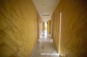 thumbnail: Business center