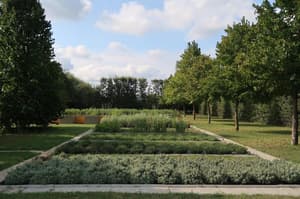 thumbnail: General view