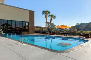 thumbnail: Pool