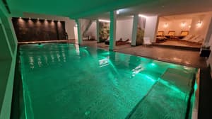 thumbnail: Pool
