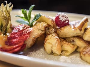 thumbnail: Restaurant