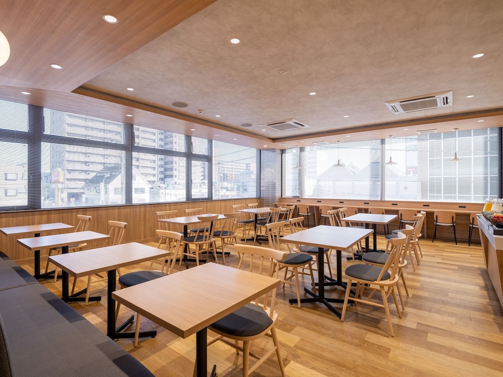 Restaurant-cafeteria