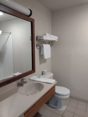 thumbnail: Bathroom