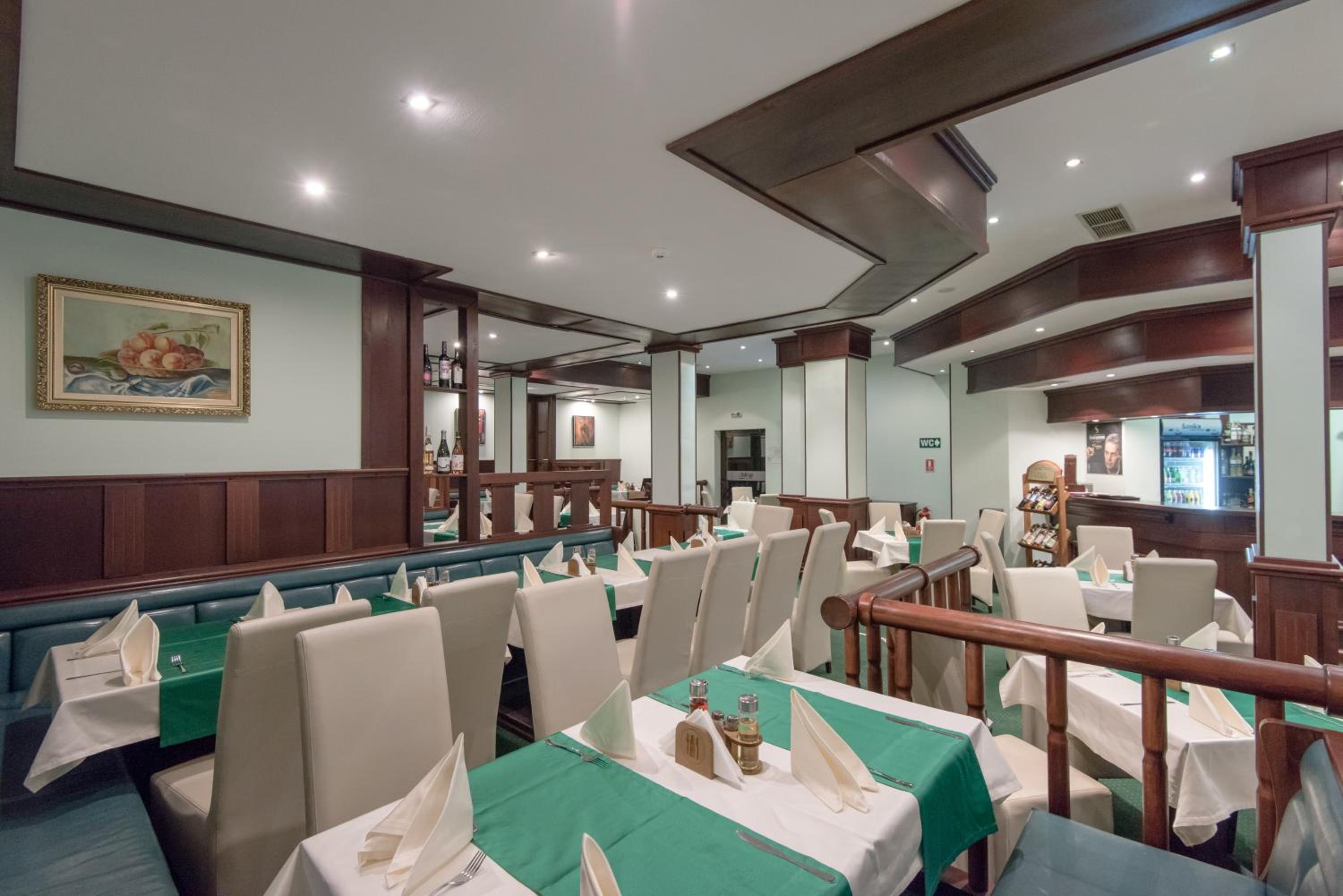 Restaurant-cafeteria