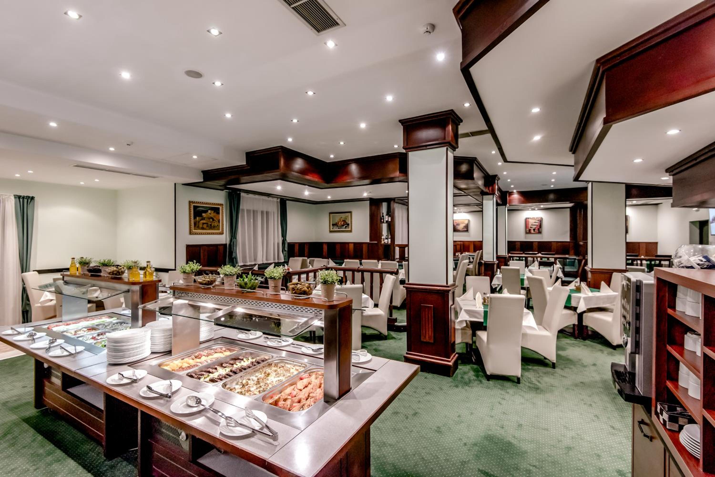 Restaurant-cafeteria