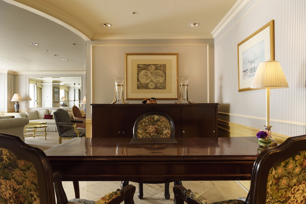 Executive lounge