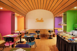 thumbnail: Breakfast area