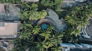 thumbnail: Exterior