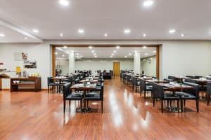 thumbnail: Breakfast area