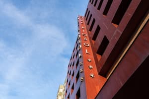 thumbnail: Exterior