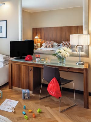 thumbnail: Room