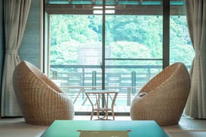 thumbnail: Interior