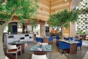 thumbnail: Restaurant