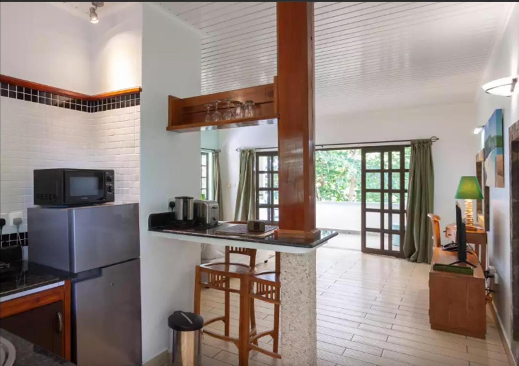 Restaurant-cafeteria