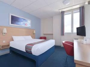thumbnail: Guest Room,On-Site