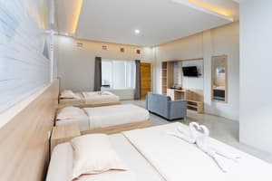 thumbnail: Room