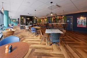 thumbnail: On-Site,Bar/Lounge