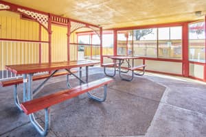 thumbnail: BBQ/picnic area
