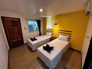 thumbnail: Room
