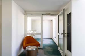 thumbnail: Room amenity