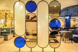thumbnail: Restaurant
