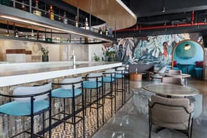thumbnail: Bar (on property)