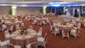 thumbnail: Banquet hall