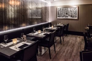 thumbnail: Restaurant